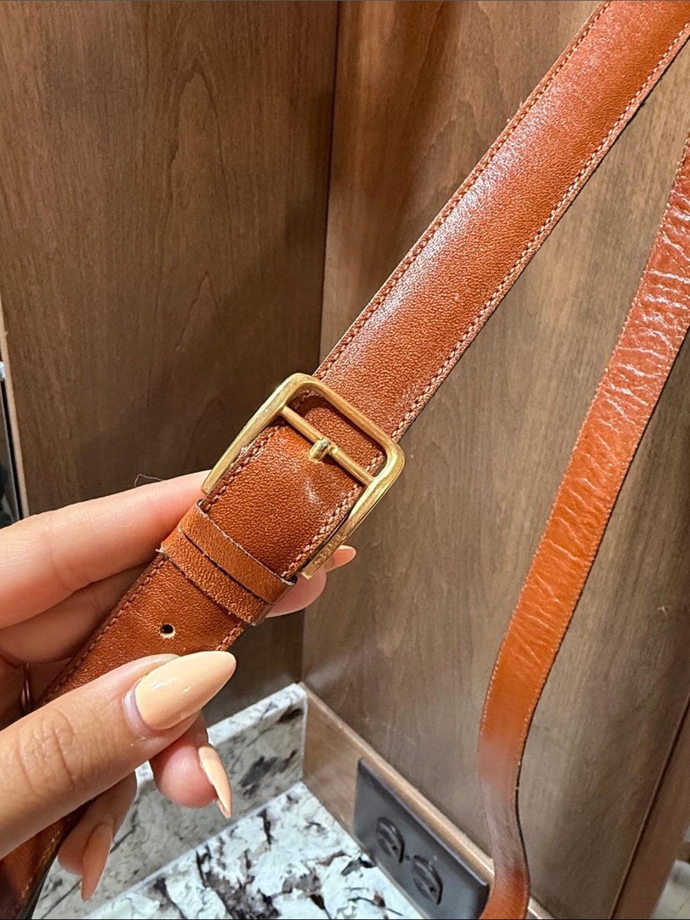 Celine vintage 1980s Classic Leather Saddle Crossbody Bag in Brown - Picture 4 of 10